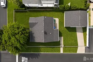 327 Woodland Ave, Sayreville, NJ 08879 - Photo 32