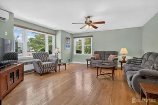 952 Cranbury Cross Rd, North Brunswick Township, NJ 08902 - Photo 6