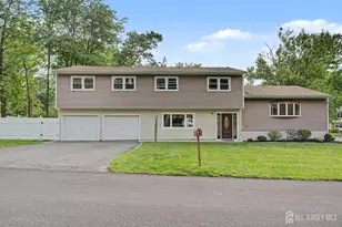 41 Montclair Ave, Edison, NJ 08820 - Photo 1