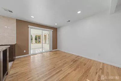41 Montclair Avenue, Edison, NJ 08820 - Photo 14