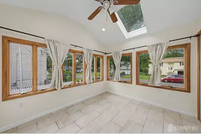 41 Montclair Avenue, Edison, NJ 08820 - Photo 12