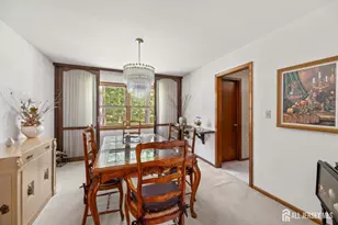 11 Aspen Cir, Edison, NJ 08820 - Photo 8