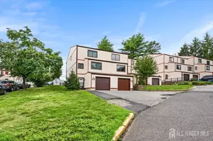 53 Ellen Heath Dr, Old Bridge Township, NJ 07747 - Photo 4