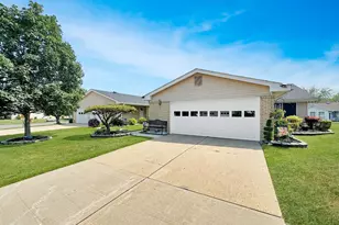 737B Prospect Rd, Monroe Township, NJ 08831 - Photo 4