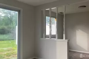27 Beechwood Ct, South Brunswick Township, NJ 08852 - Photo 10