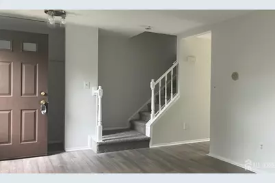27 Beechwood Court, South Brunswick Township, NJ 08852 - Photo 4