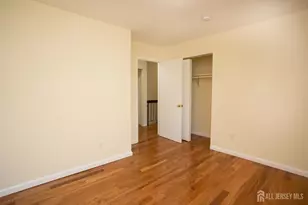 7 Cactus Ct, Edison, NJ 08820 - Photo 20