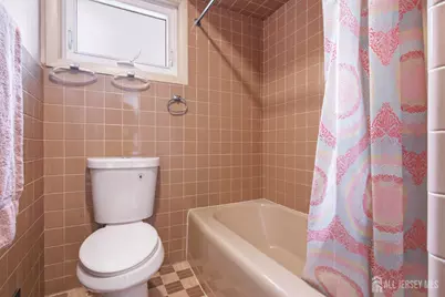 172 Ryders Lane, New Brunswick, NJ 08901 - Photo 12