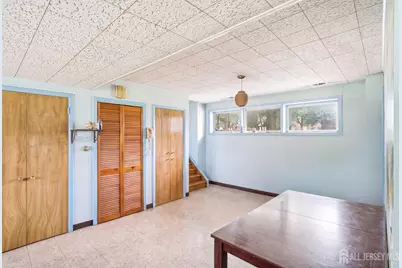 172 Ryders Lane, New Brunswick, NJ 08901 - Photo 22