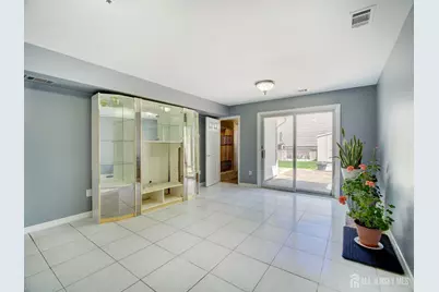 60 S Cliff Road S, Colonia, NJ 07067 - Photo 26