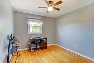 60 S Cliff Road S, Colonia, NJ 07067 - Photo 16