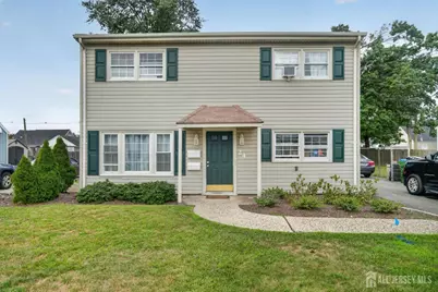 24 Hillcrest Avenue, Edison, NJ 08817 - Photo 1