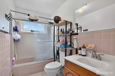 [Address not provided], Edison, NJ 08817 - Photo 16