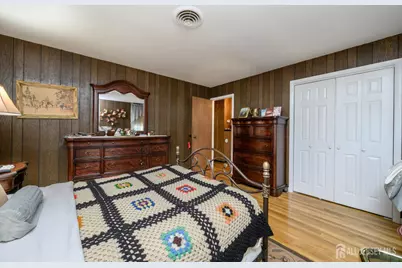 127 Hagaman Street, Carteret, NJ 07008 - Photo 16