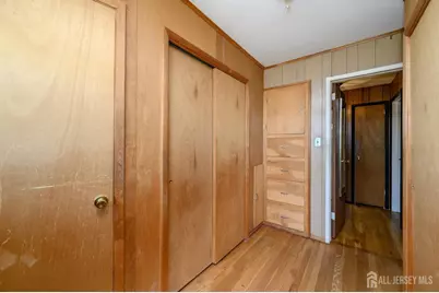 127 Hagaman Street, Carteret, NJ 07008 - Photo 20