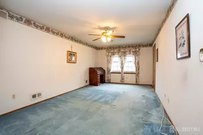 15 Lynn Court, North Brunswick Township, NJ 08902 - Photo 18