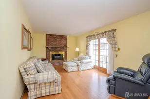 15 Lynn Ct, North Brunswick Township, NJ 08902 - Photo 14