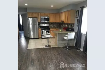 4 Sewaren Avenue, Sewaren, NJ 07077 - Photo 2