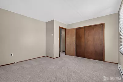 30 W Park Avenue, Avenel, NJ 07001 - Photo 20