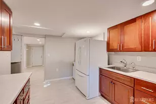 41 W Calvert Ave, Edison, NJ 08820 - Photo 46