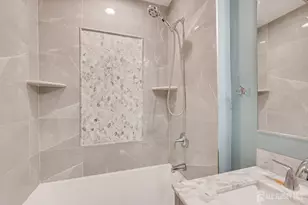 41 W Calvert Ave, Edison, NJ 08820 - Photo 34