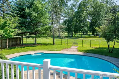 41 W Calvert Avenue, Edison, NJ 08820 - Photo 6