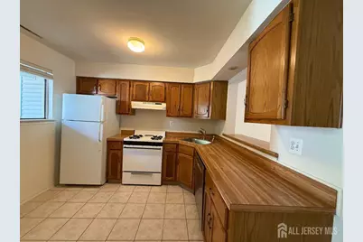12 Sunflower Court, Edison, NJ 08820 - Photo 6