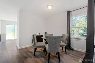 10 Starlight Ct, New Brunswick, NJ 08901 - Photo 4