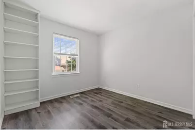 10 Starlight Court, New Brunswick, NJ 08901 - Photo 18