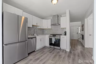 10 Starlight Court, New Brunswick, NJ 08901 - Photo 8