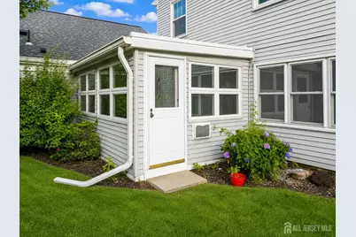 461-B Revere Way, Monroe Township, NJ 08831 - Photo 12