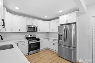 48 5 Th St, Fords, NJ 08863 - Photo 2
