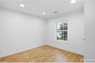 48 5 Th Street, Fords, NJ 08863 - Photo 18