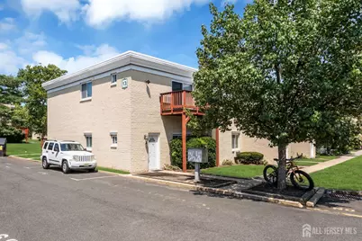 13 Lake Avenue #1A, East Brunswick Township, NJ 08816 - Photo 2