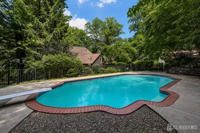 827 Holmdel Road, Holmdel, NJ 07733 - Photo 34