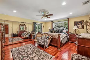 827 Holmdel Rd, Holmdel, NJ 07733 - Photo 16