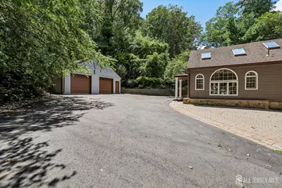 827 Holmdel Road, Holmdel, NJ 07733 - Photo 30