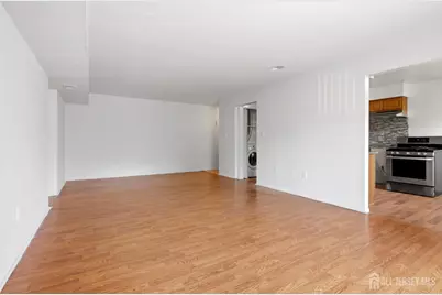 1728 Raspberry Court, Edison, NJ 08817 - Photo 4