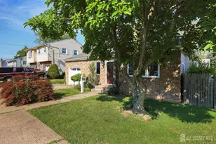 50 Chestnut St, Avenel, NJ 07001 - Photo 4