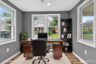16 Gordon St, Aberdeen Township, NJ 07721 - Photo 2