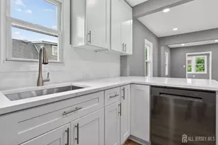 16 Gordon St, Aberdeen Township, NJ 07721 - Photo 10