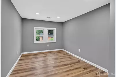 16 Gordon Street, Aberdeen Township, NJ 07721 - Photo 26