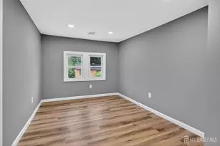 16 Gordon St, Aberdeen Township, NJ 07721 - Photo 26