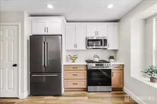 3002 Kapalua Ct, Freehold, NJ 07728 - Photo 12