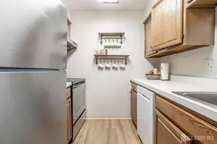 5320 Ravens Crest Dr, Plainsboro Township, NJ 08536 - Photo 10