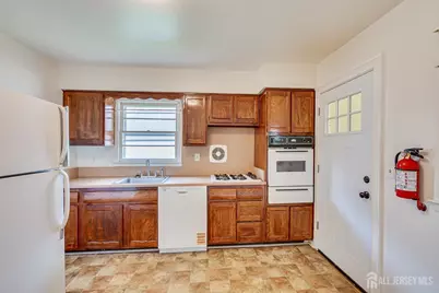52 Johnson Avenue, Cranford Township, NJ 07016 - Photo 10