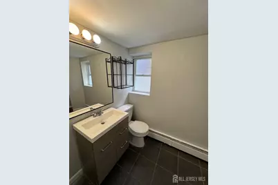 1038 Kingslalnd Lane, Fort Lee, NJ 07024 - Photo 28