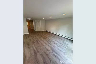 1038 Kingslalnd Lane, Fort Lee, NJ 07024 - Photo 32