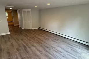 1038 Kingslalnd Ln, Fort Lee, NJ 07024 - Photo 32