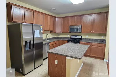 1521 Masters Boulevard, Piscataway Township, NJ 08854 - Photo 6